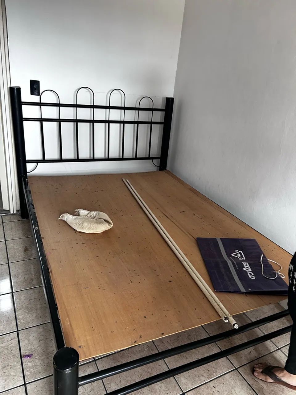 Cama de ferro 