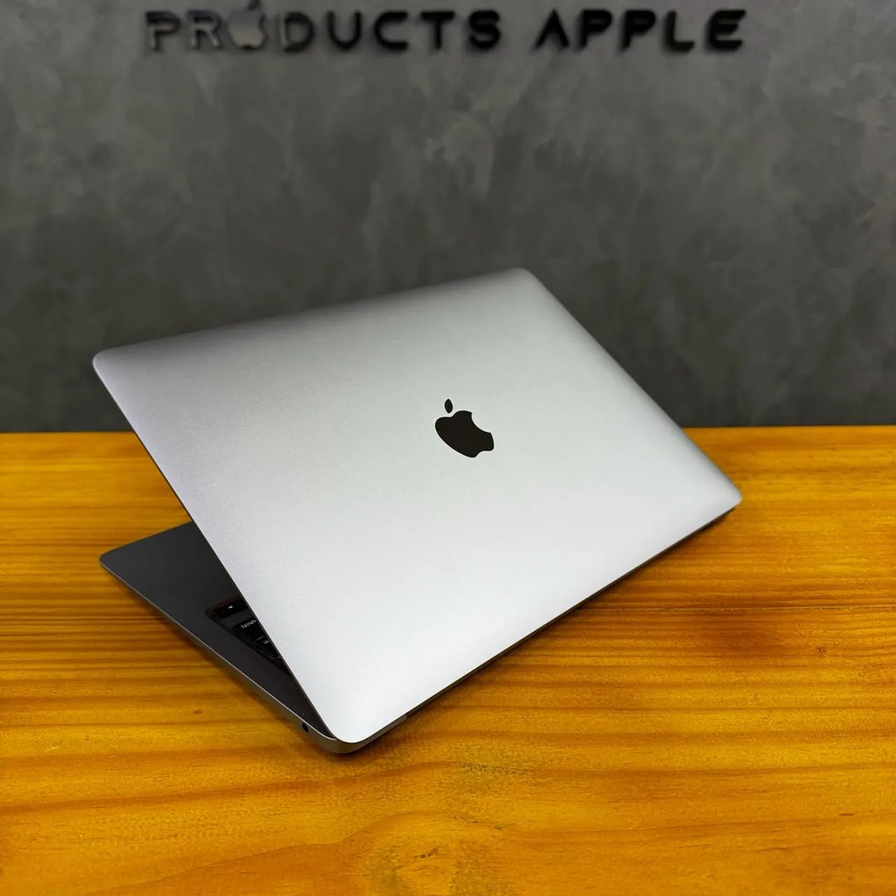 MACBOOK AIR M1 13 POL 8GB RAM 256GB SSD OPORTUNIDADE  - Foto 2