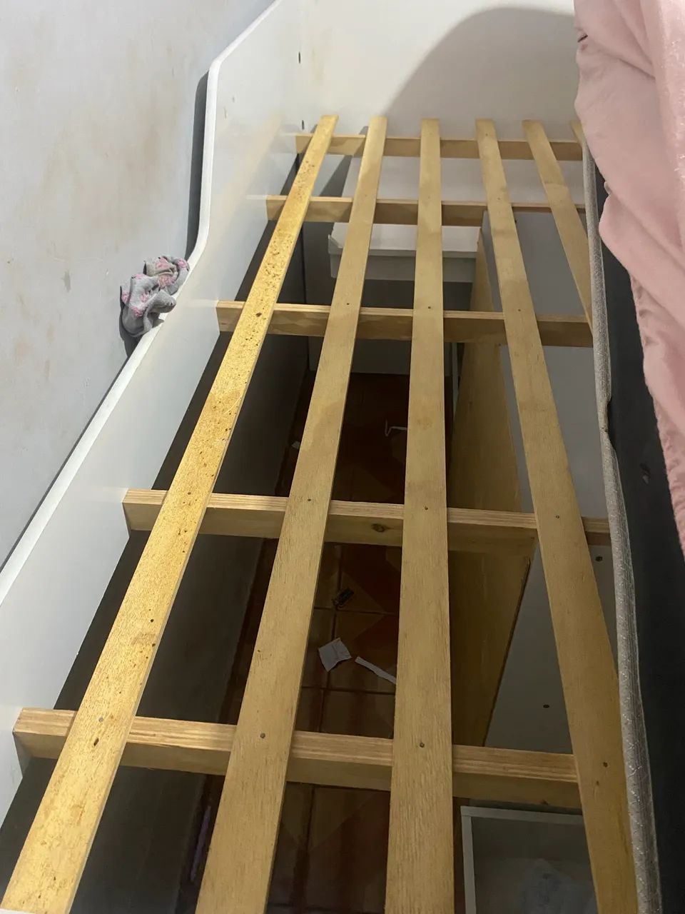 Cama multifuncional 