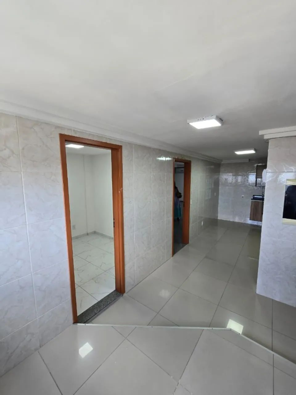 PORTAL DA VILLA, ADRIANÓPOLIS, ALUGO, 3 SUÍTES, ANDAR ALTO  - Foto 10