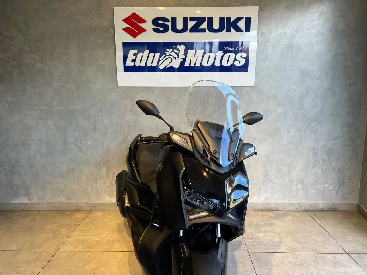 Yamaha XMAX 250 CONNECTED  - Foto 3