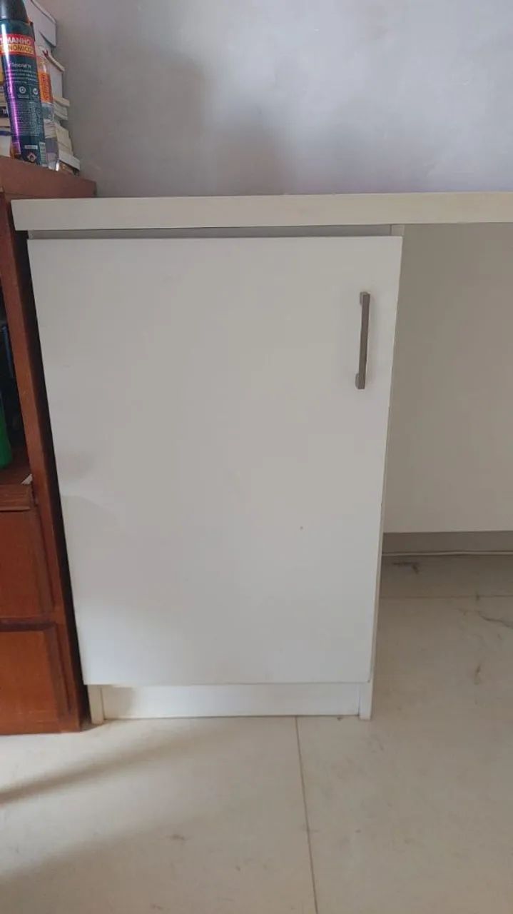 Escrivaninha de canto - Foto 2