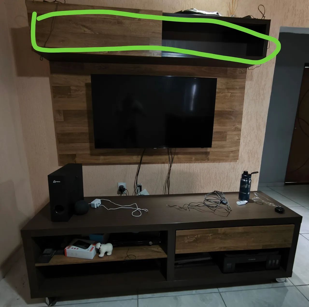 Rack e painel. Valor desapego.