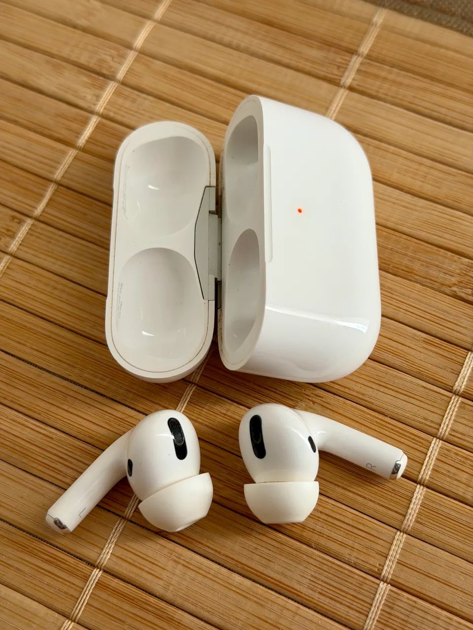 Airpods pro 第一 AirPods Pro (1ª geração) | Amazon.com.br