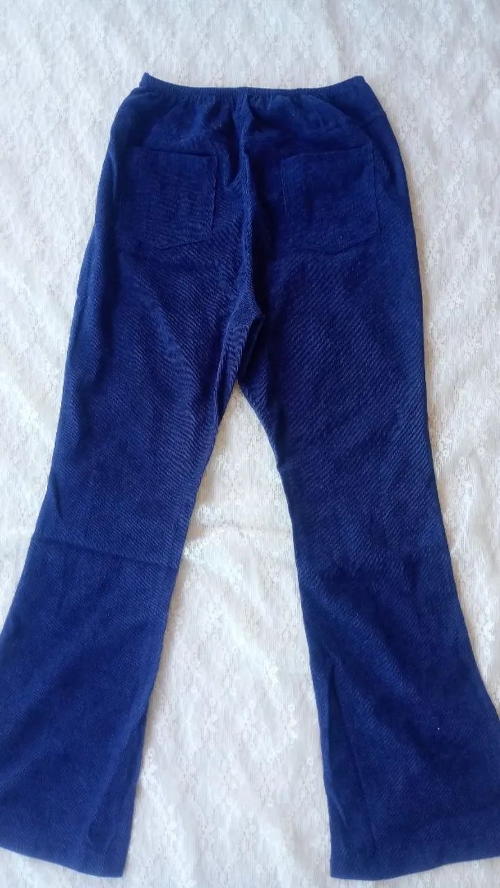 Calça flare em veludo  - Foto 2