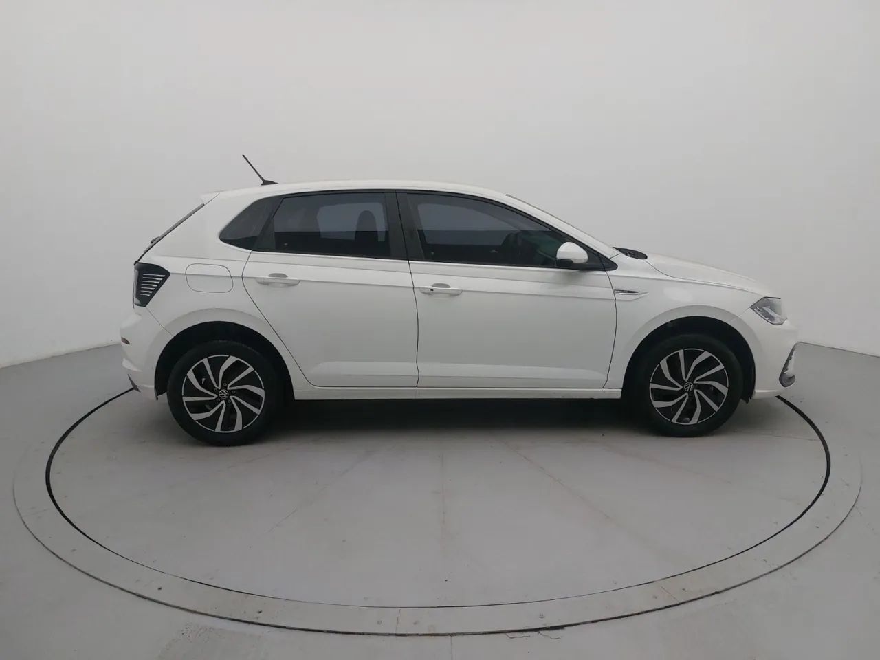 Volkswagen Polo Highline 170 TSI 1.0 Flex 12V Aut., foto 6 de 18