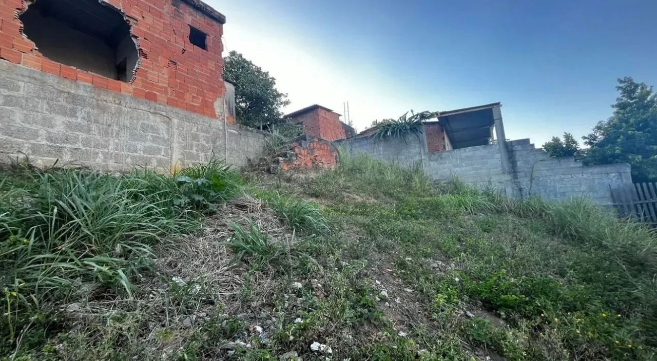 Vendo lote com meia casa construída  - Foto 5