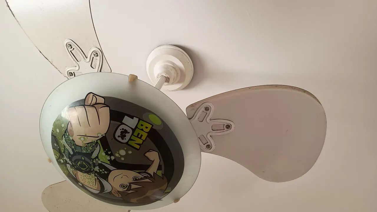 Ventilador de teto Ben 10---127v--- completo
