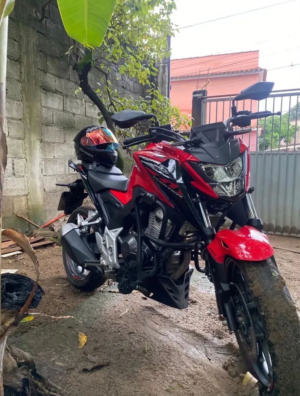 Twister 300 ABS - Foto 3