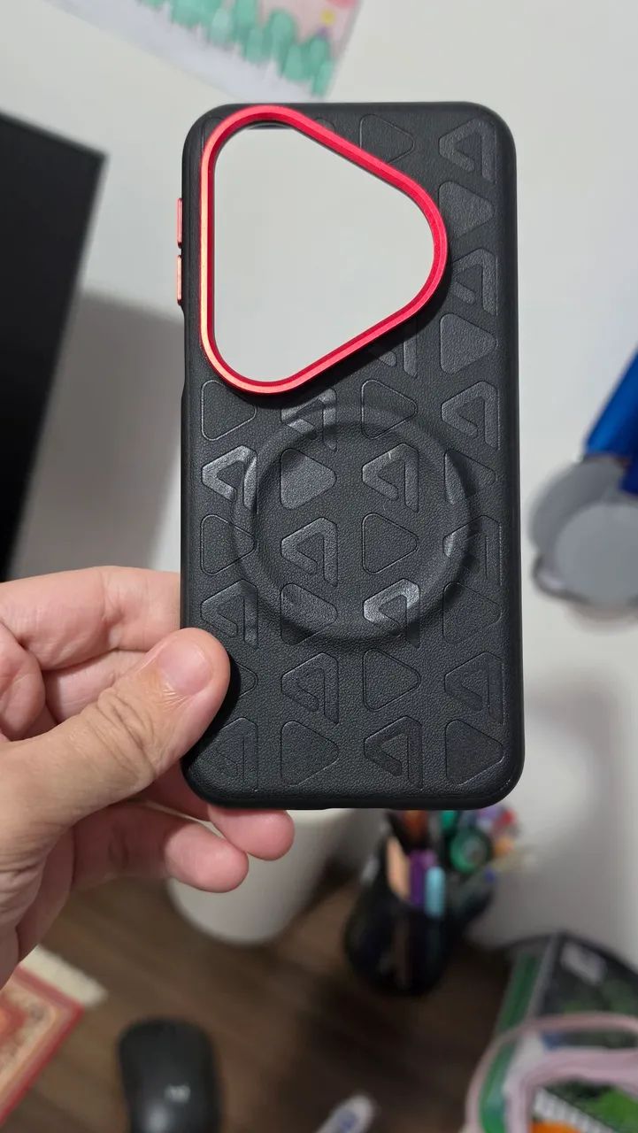 Capa Huawei P80 Pro top