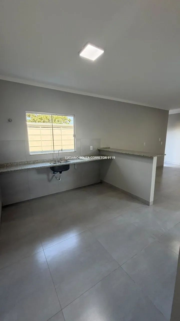 Ótima localização, com suíte + 2 quartos e gourmet - Foto 2
