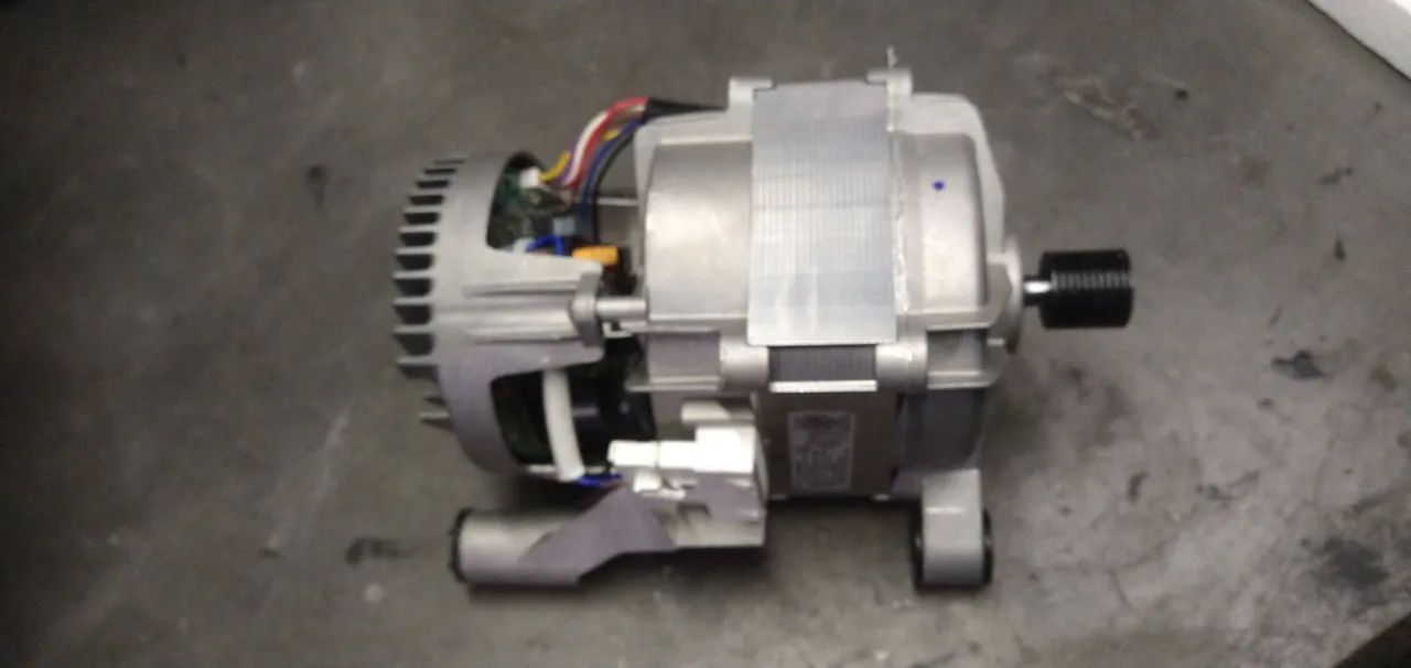 Motor Midea lava/seca(ler anúncio) - Foto 3