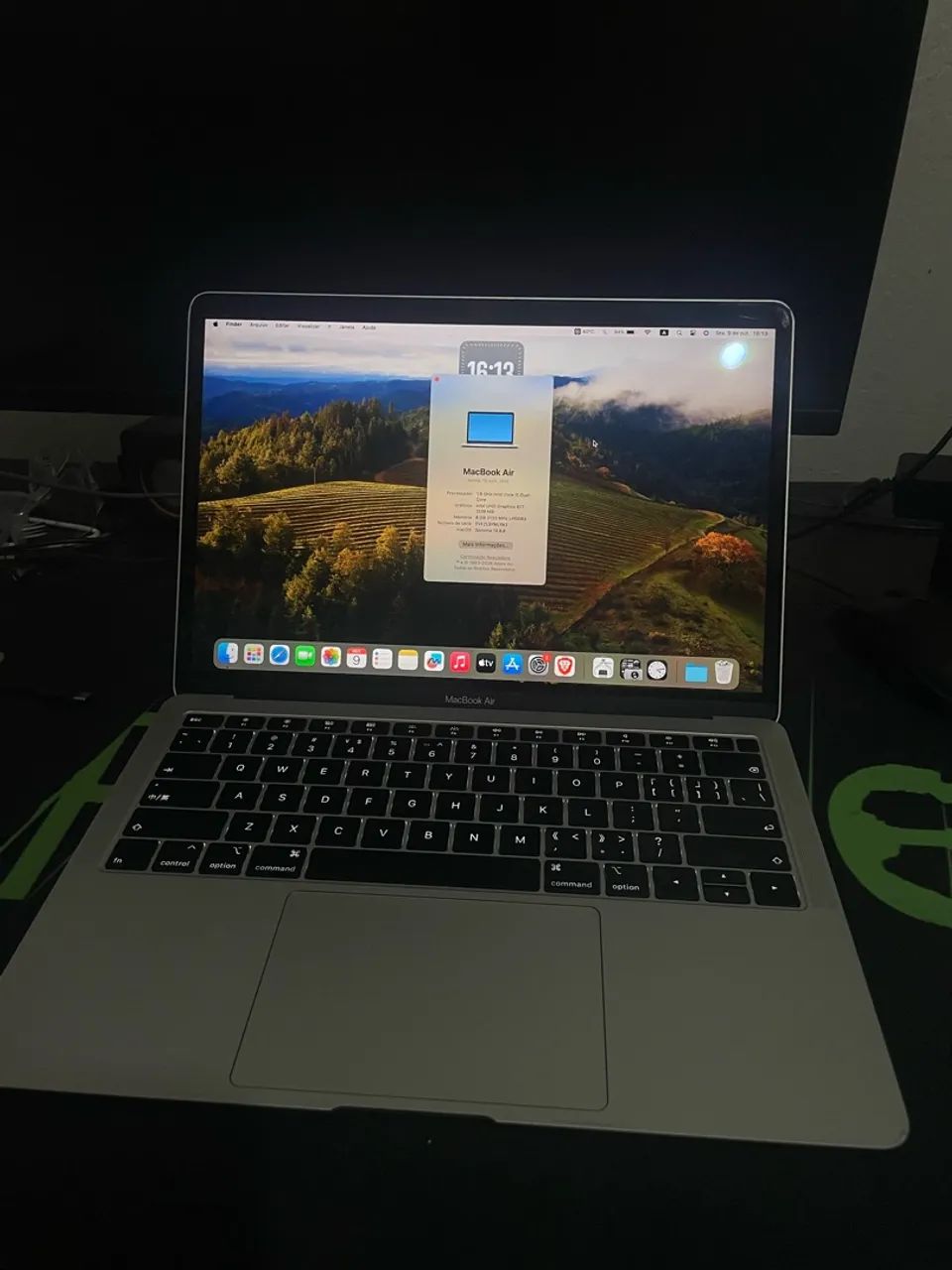 MacBook Air 2019 - Foto 2
