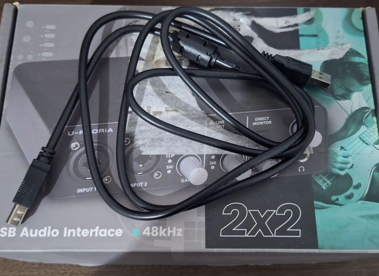 Interface de Áudio Behringer UMC 22 - Foto 5
