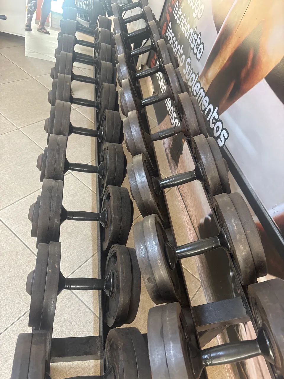 Vendo jogo de dumbells  - Foto 2