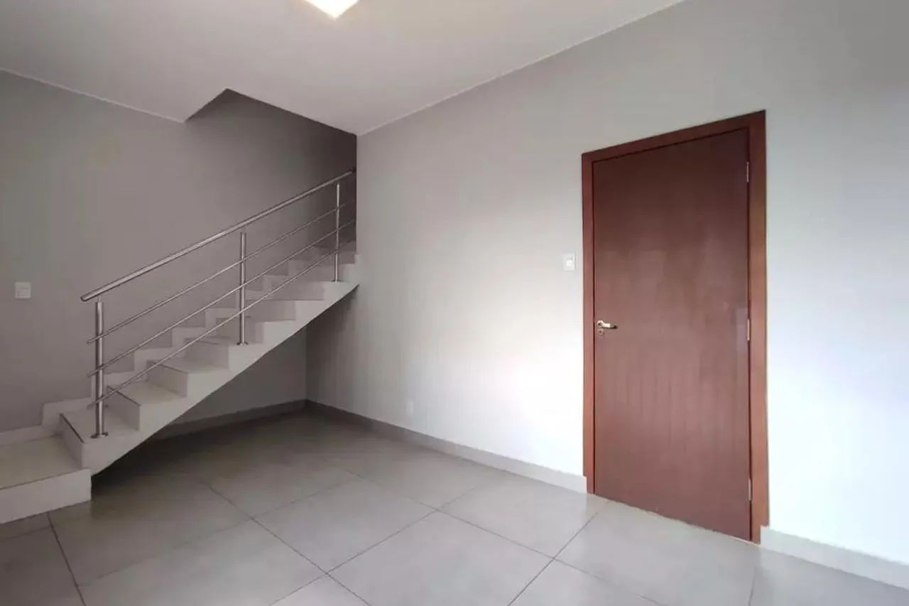 Casa à Venda - Nova Suíssa, 5 Quartos, 360 m2 - Foto 2