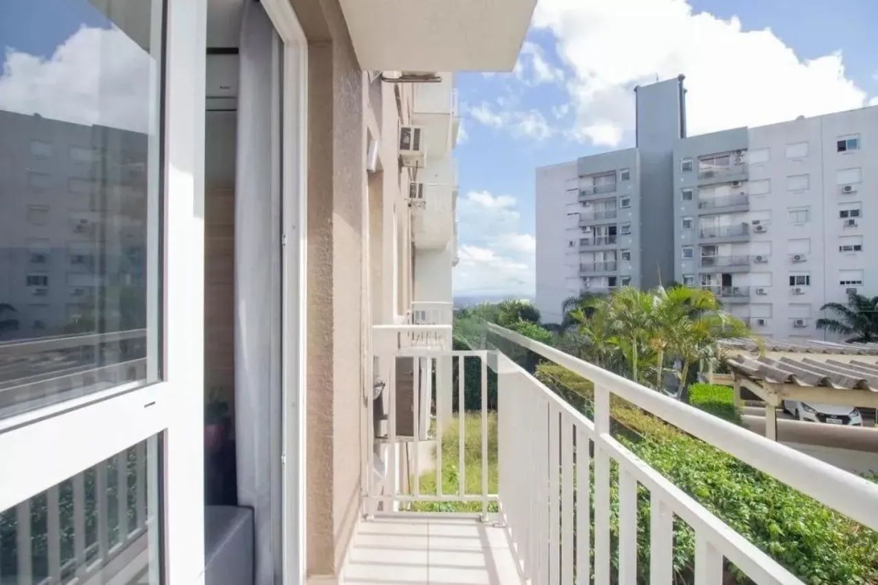 Apartamento semi mobiliado 2 dormitórios bairro Jardim Sabará - Foto 3