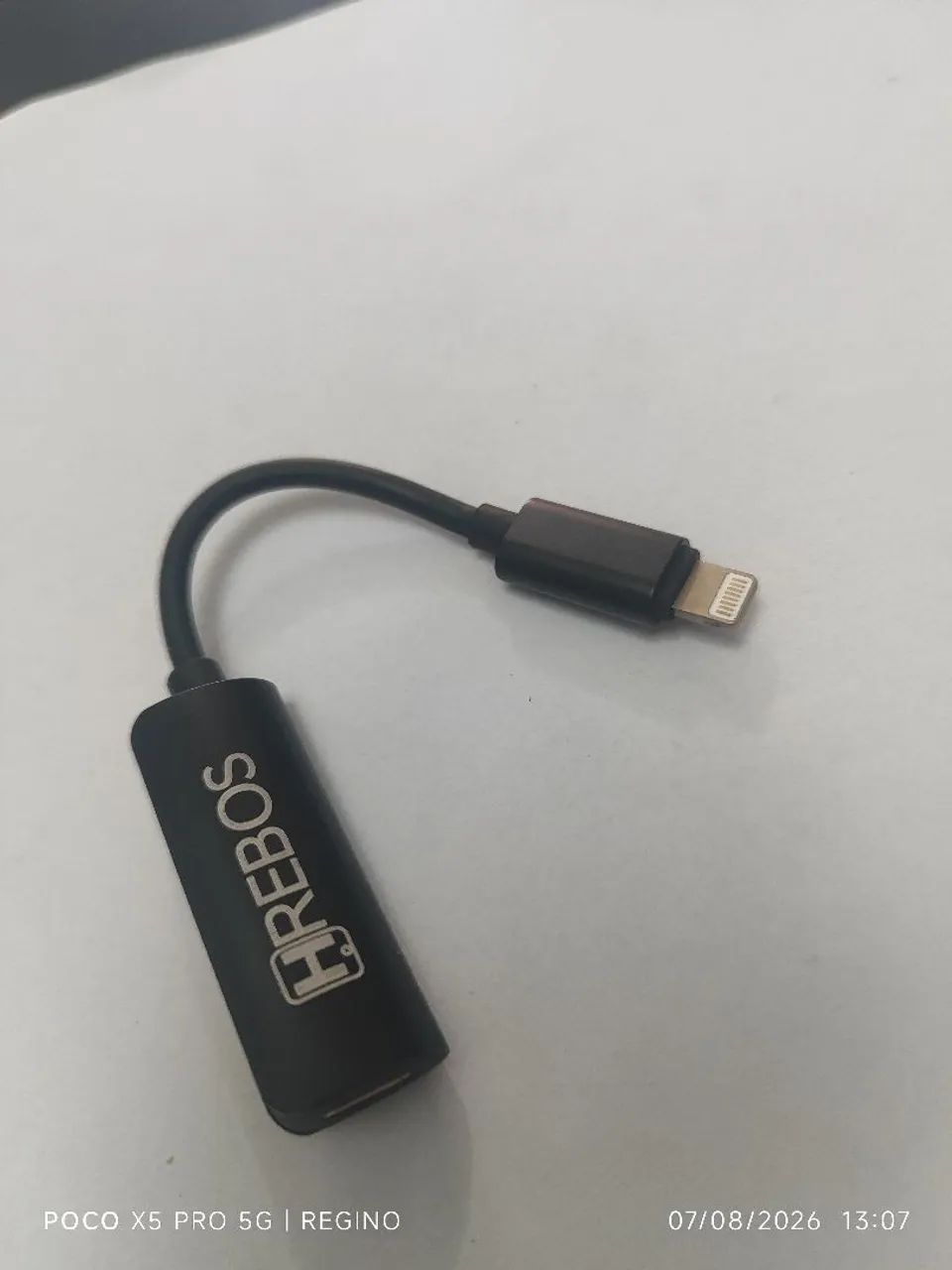 Adaptador lightning dupla entrada iPhone carregar e jogar - Foto 2