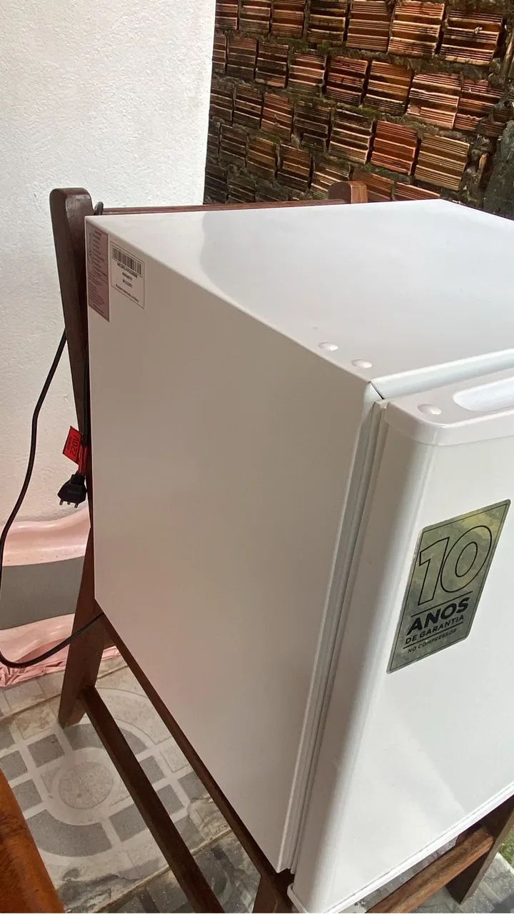 Vendo Frigobar Midea 45L 