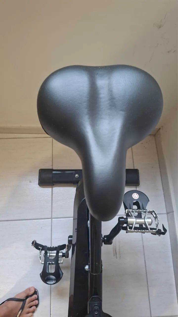 Bicicleta Ergométrica Spinning - Foto 4
