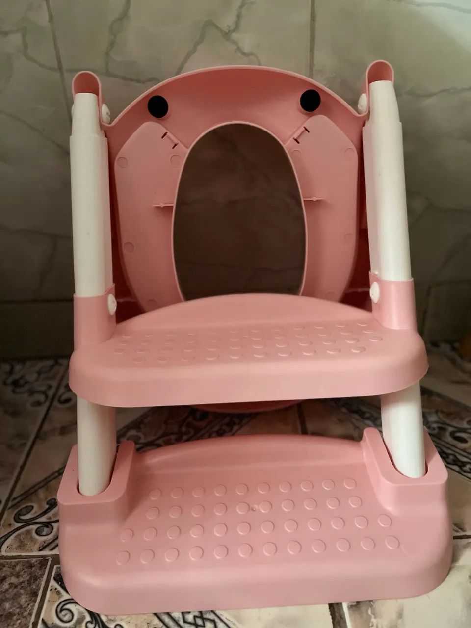 Assento Redutor Infantil com Escadinha para Vaso Sanitário  - Foto 2