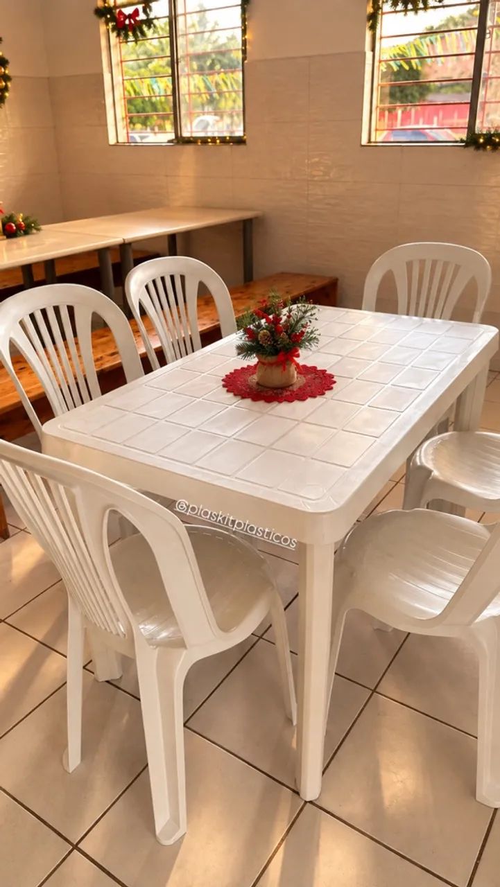 Mesa retangular com 6 cadeiras 