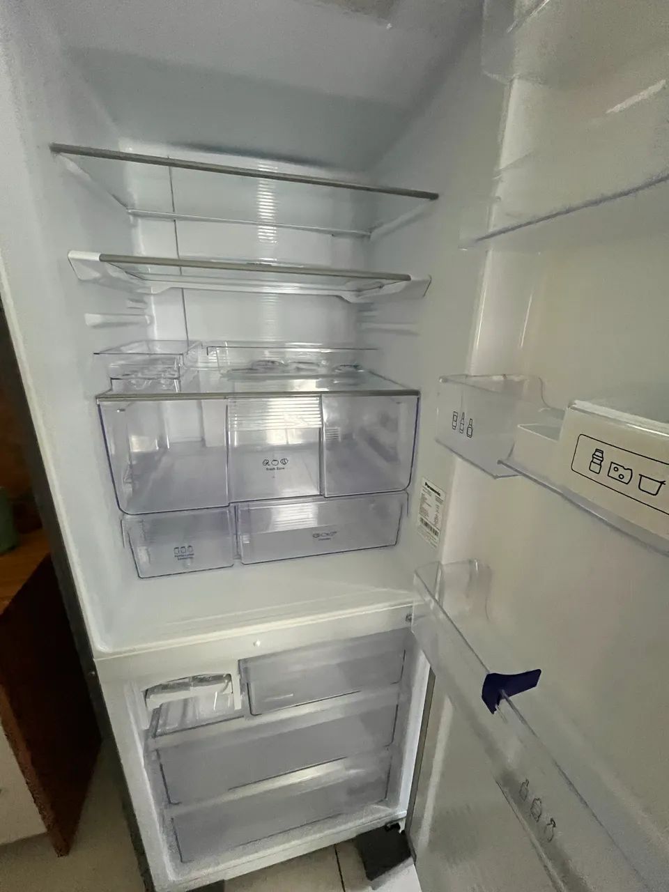 GELADEIRA PANASONIC INVERTER QUASE NOVA  - Foto 4