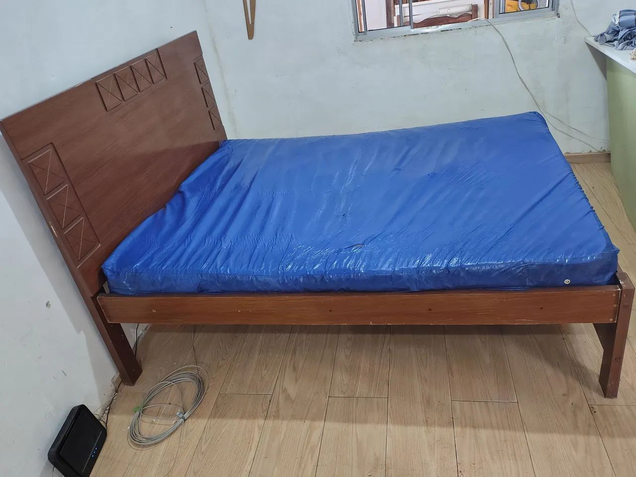 Cama de casal com colchão  - Foto 2