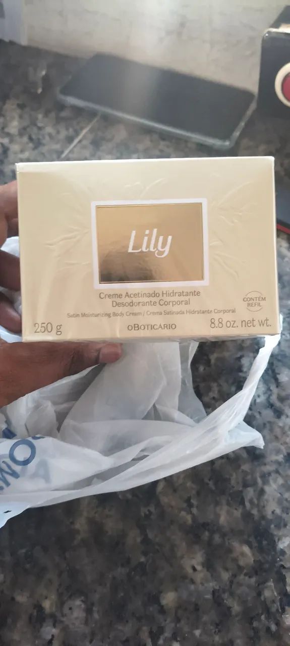 Hidratante Lily