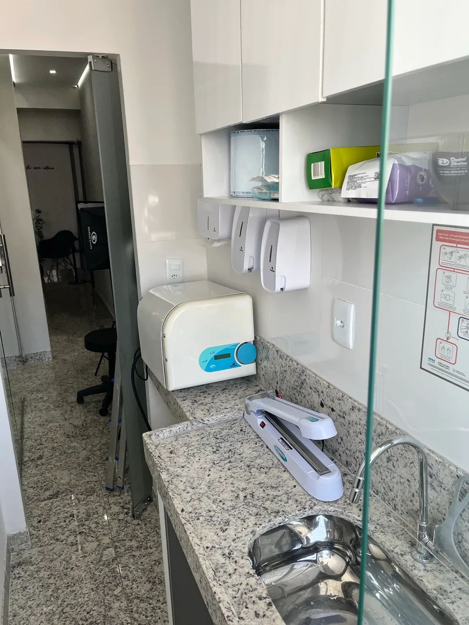 ALUGO CONSULTÓRIO ODONTOLÓGICO - Centro de BH - Foto 3