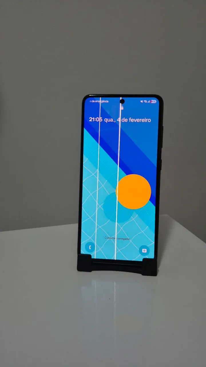 S21 Fe, 128Gb - Tela com listra