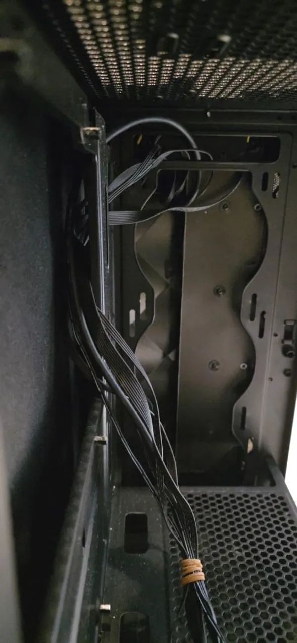 Gabinete gamer nunca usado - Foto 5