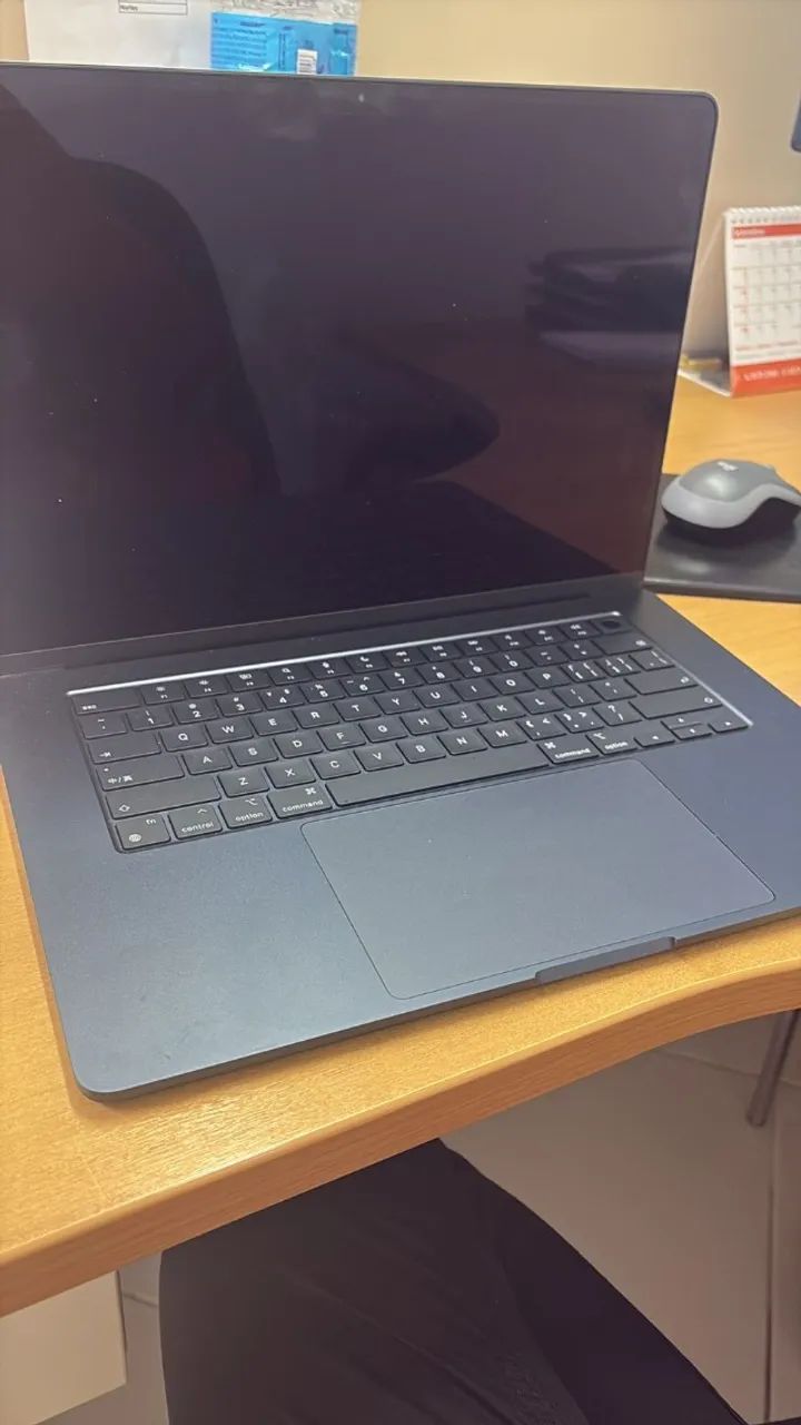 MacBook Air M3 15
