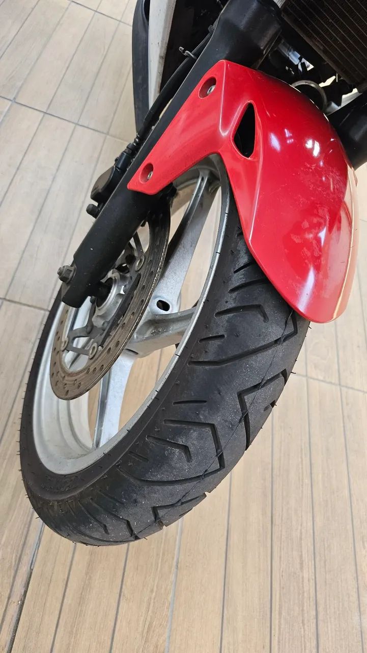 CBR 250 R EM OTIMO ESTADO - Foto 3
