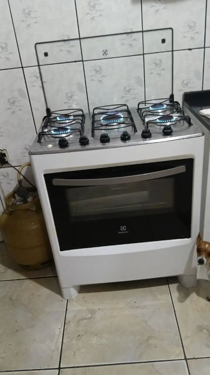 Fogão Eletrolux,5 bocas acendimento automático  - Foto 4