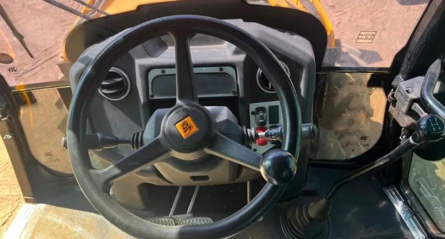 JCB 2023 - Foto 4