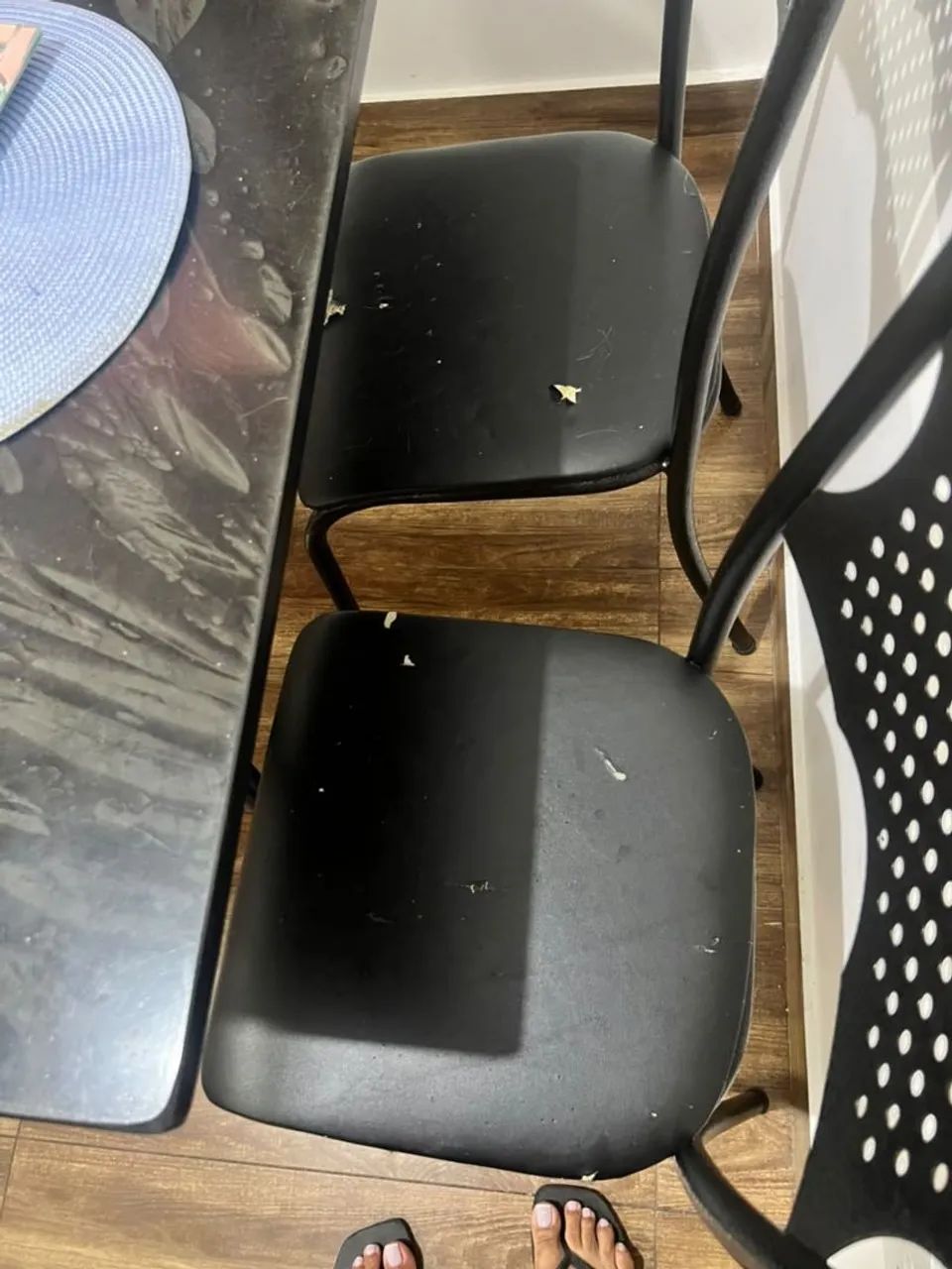 Mesa com 4 cadeiras  - Foto 5