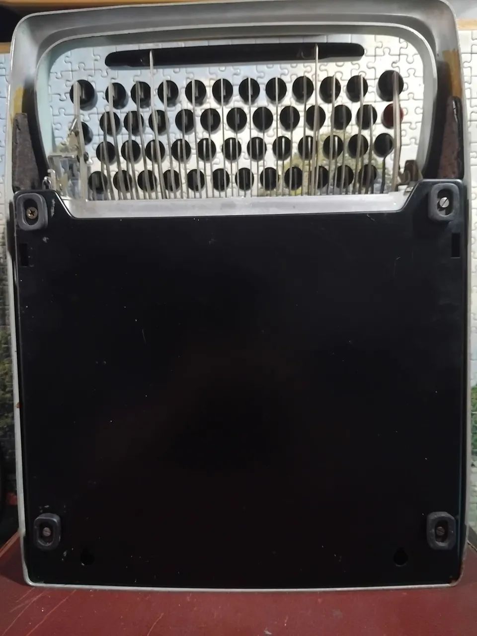 Maquina de escrever olivetti Studio 44. - Foto 4