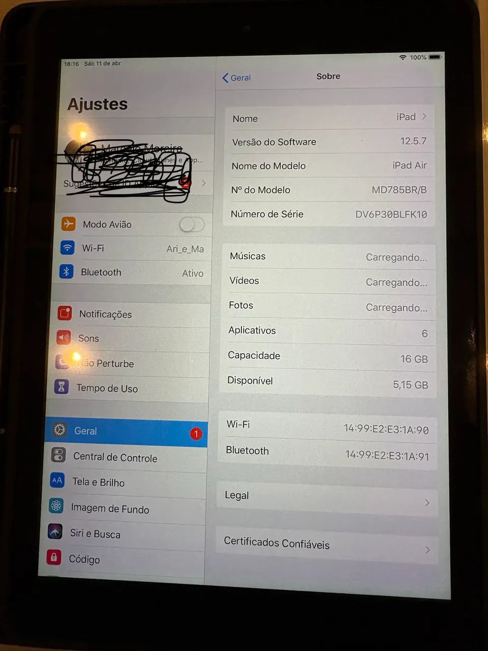Apple iPad Air 16Gb usado cinza com capa sem carregador  - Foto 2