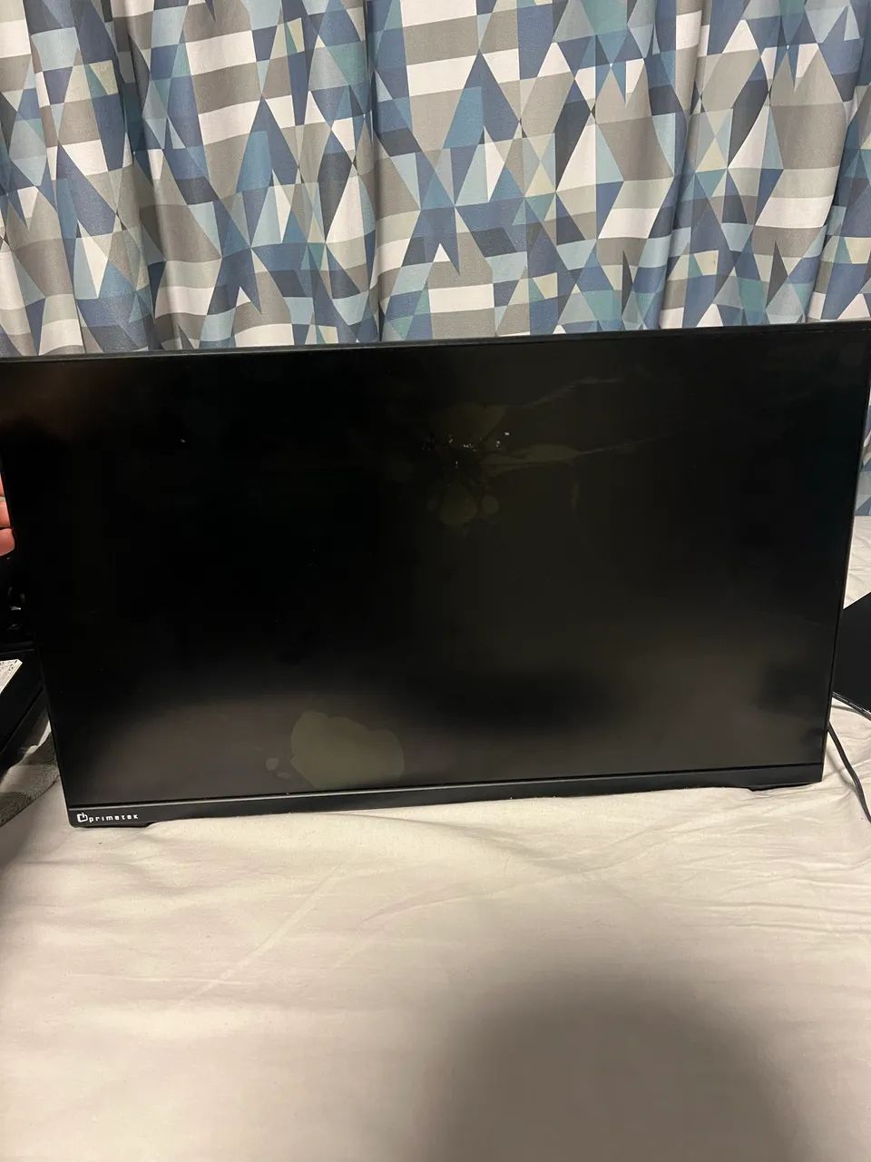 MONITORES QUEBRADOS, RETIRADA DE PEÇA. - Foto 3