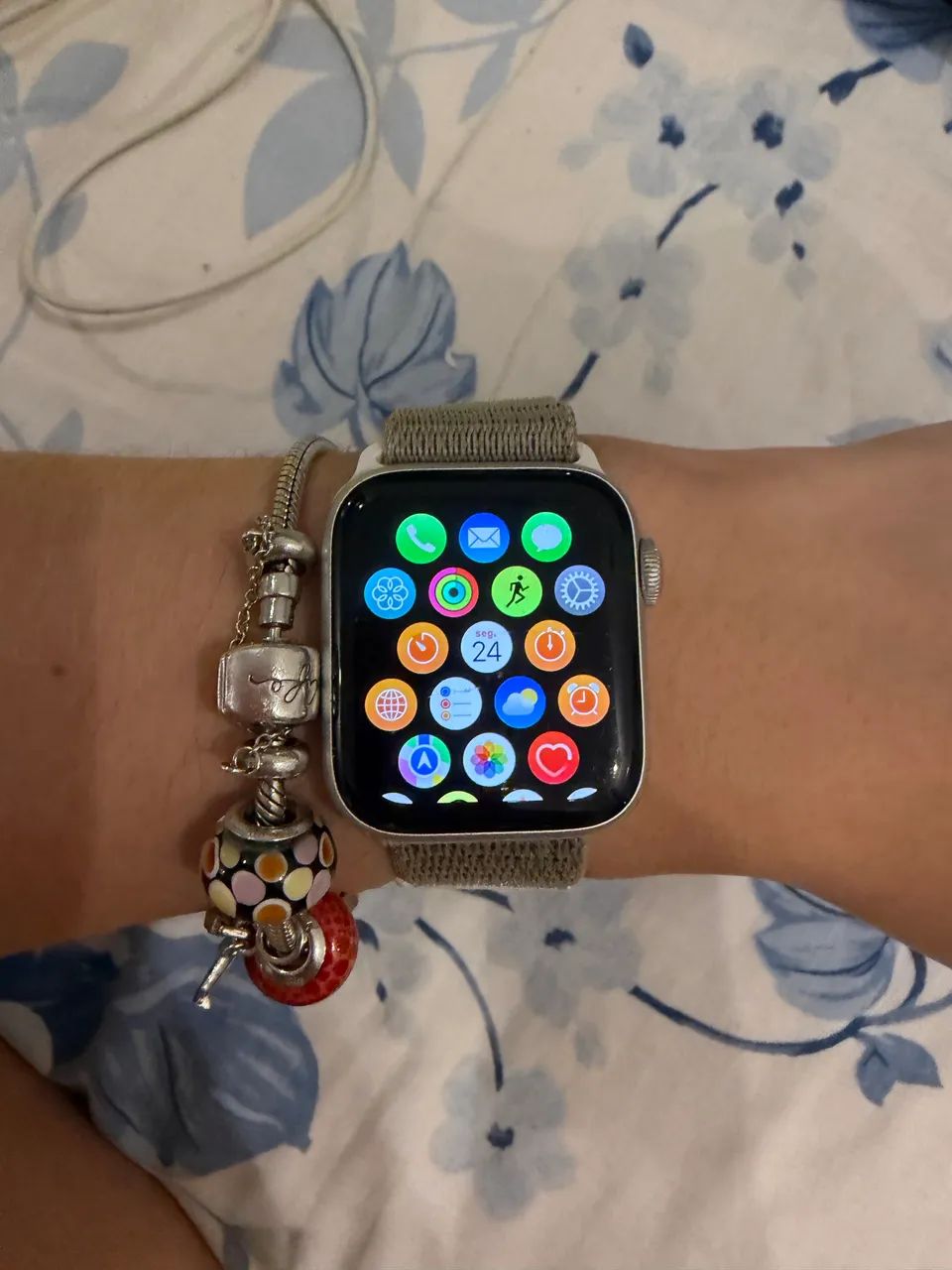 Apple Watch SE GPS+Celular 40mm de aluminio