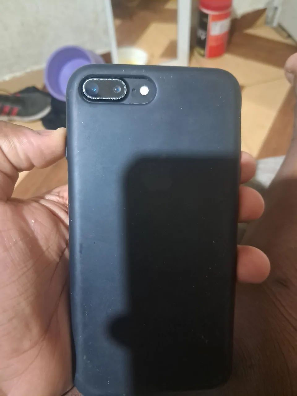 Vendo iphone 7 plus pra retirar peças - Foto 2
