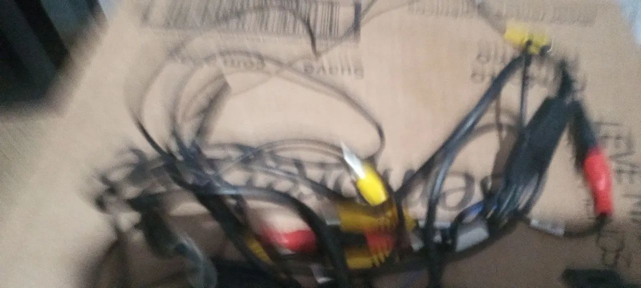 Retrovisor de câmara de ré compreto com os cabos 