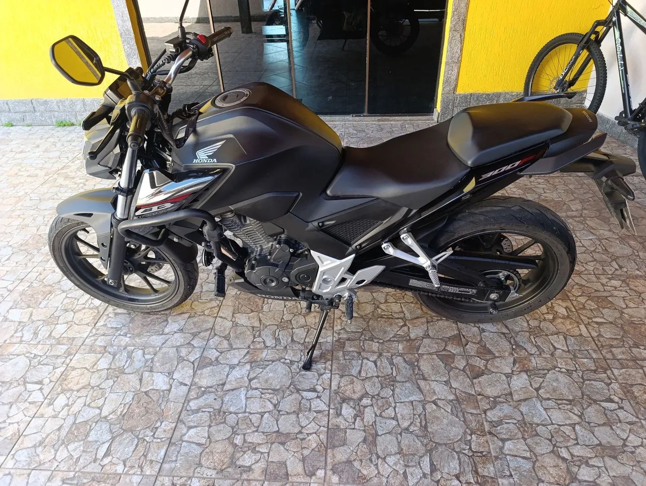 Honda CB 300F - Foto 3