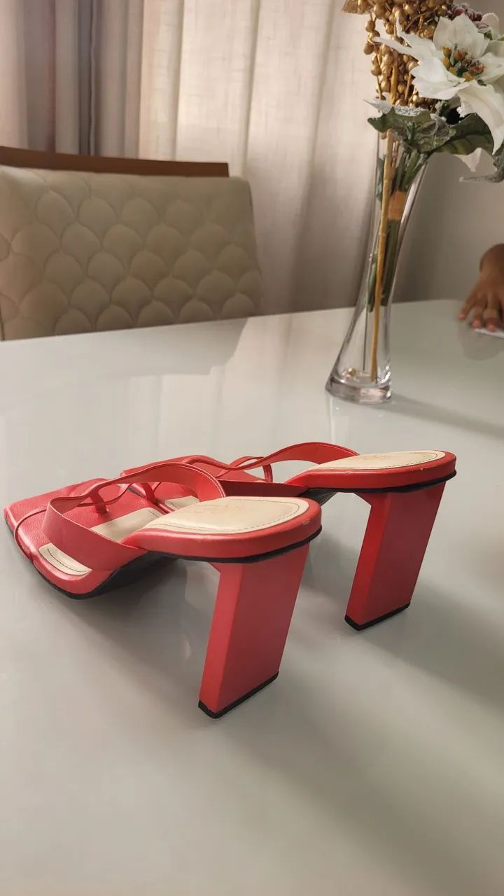 Sandália arezzo 36 - Foto 2