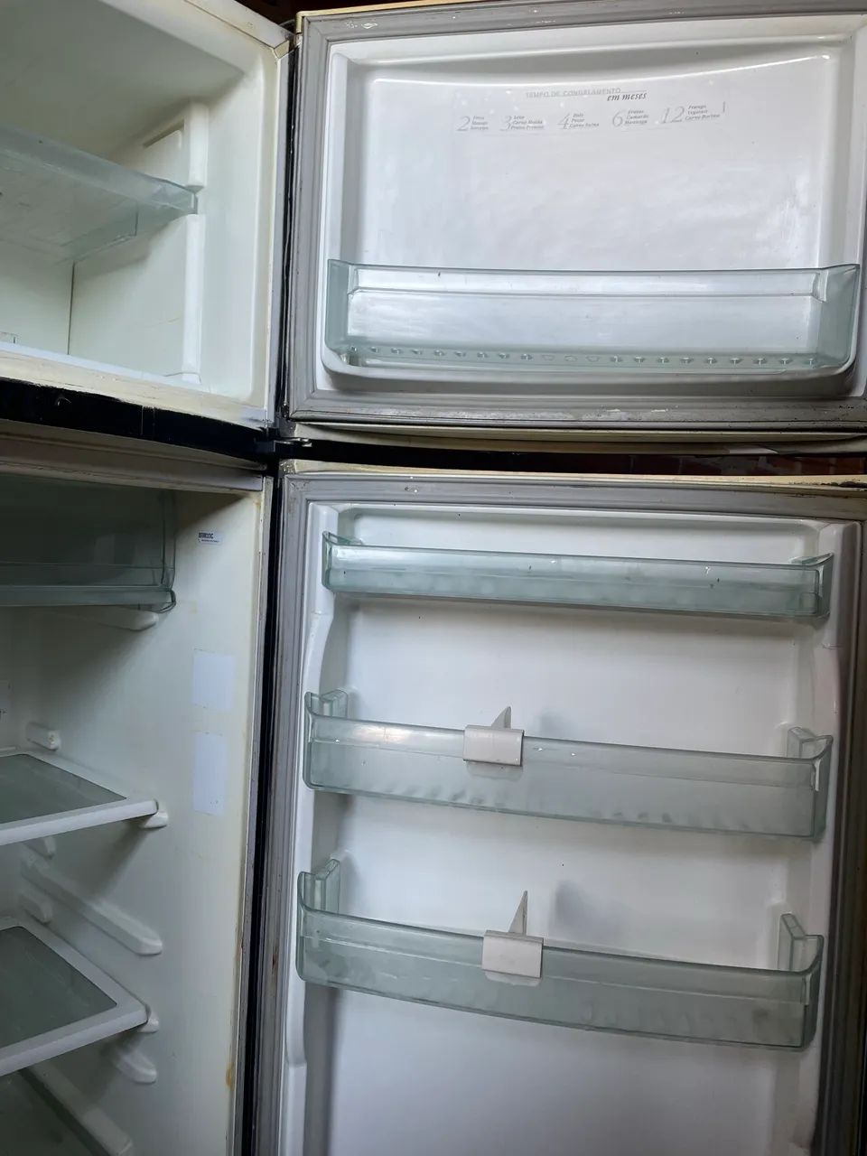 Geladeira à Venda - Funcionando Perfeitamente