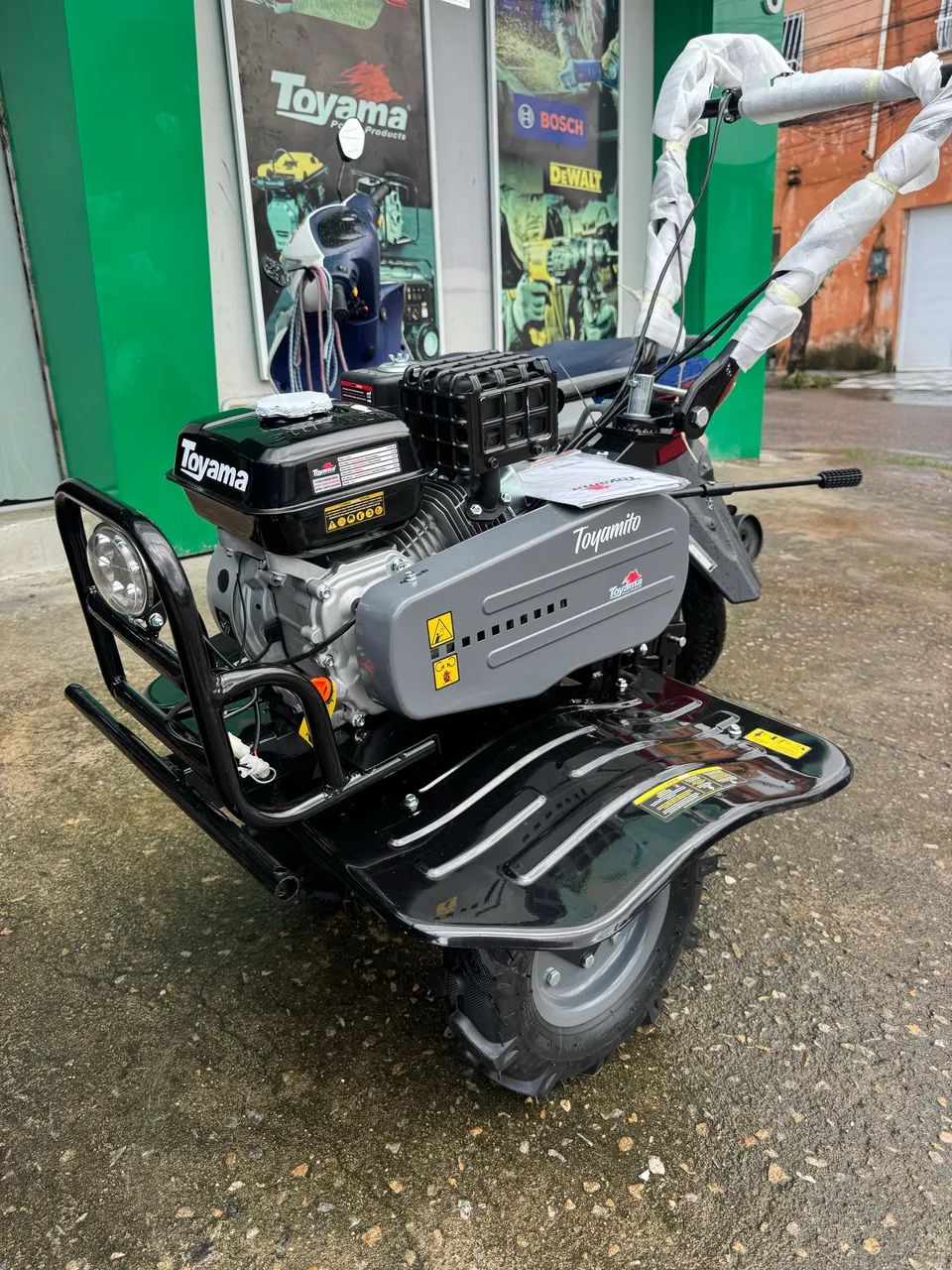 Motocultivador a Gasolina 212cc 7Hp TT90 Toyama C/ Acessórios 