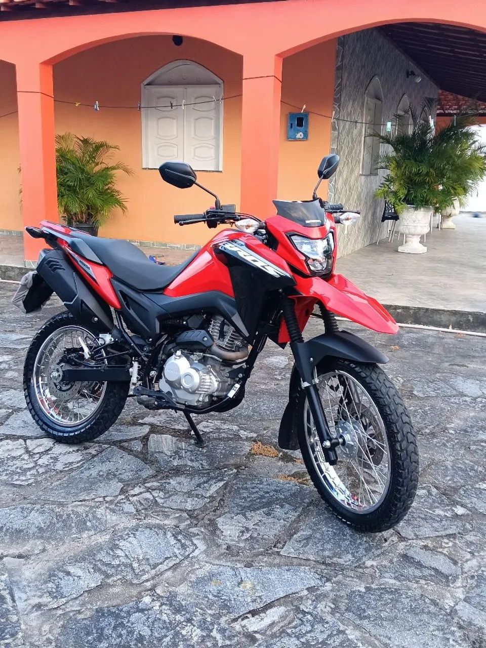 Bros 25/25 emplacada até setembro de 2027 - Foto 2