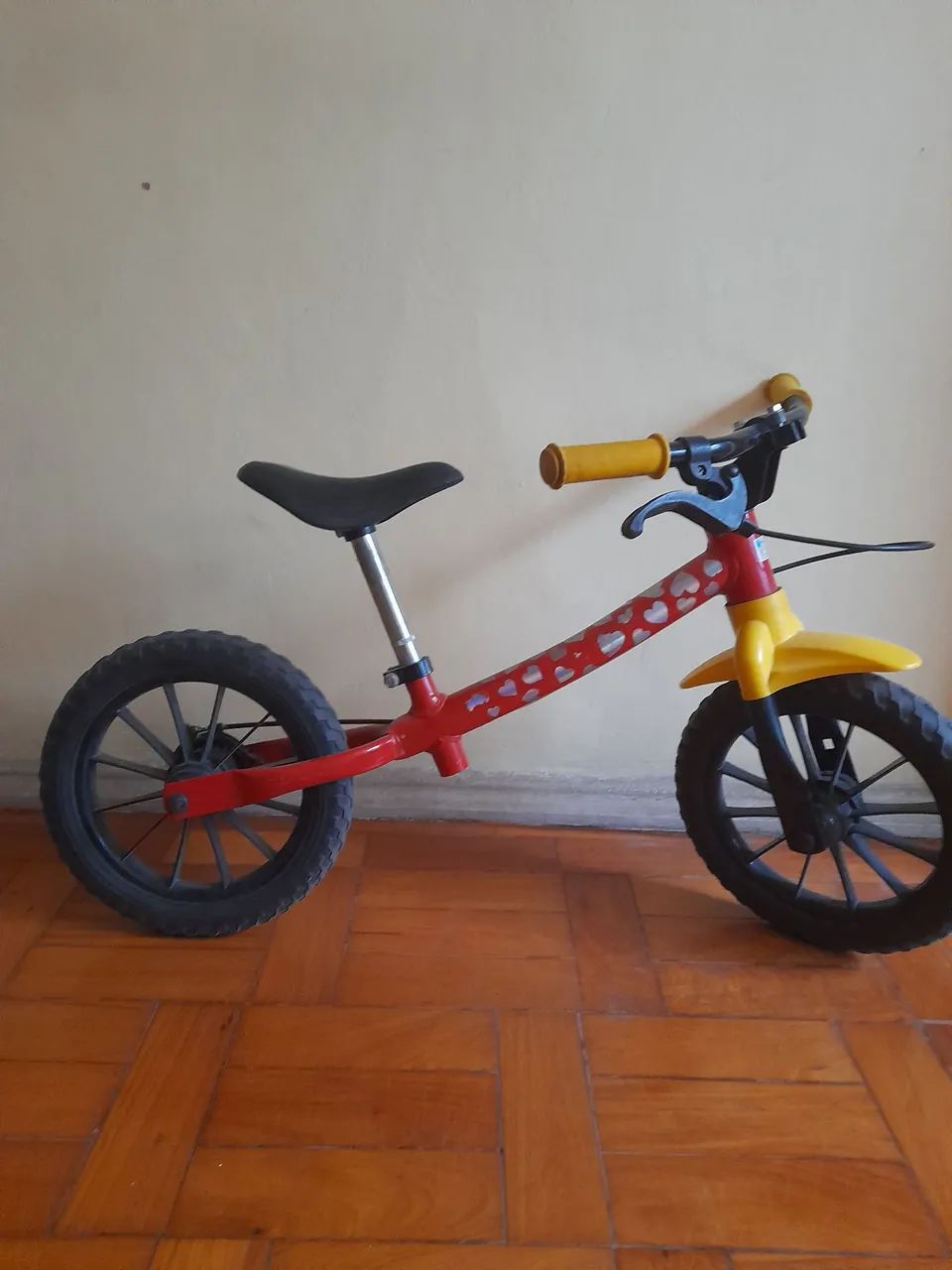 Vendo Bicicleta de Equilíbrio 