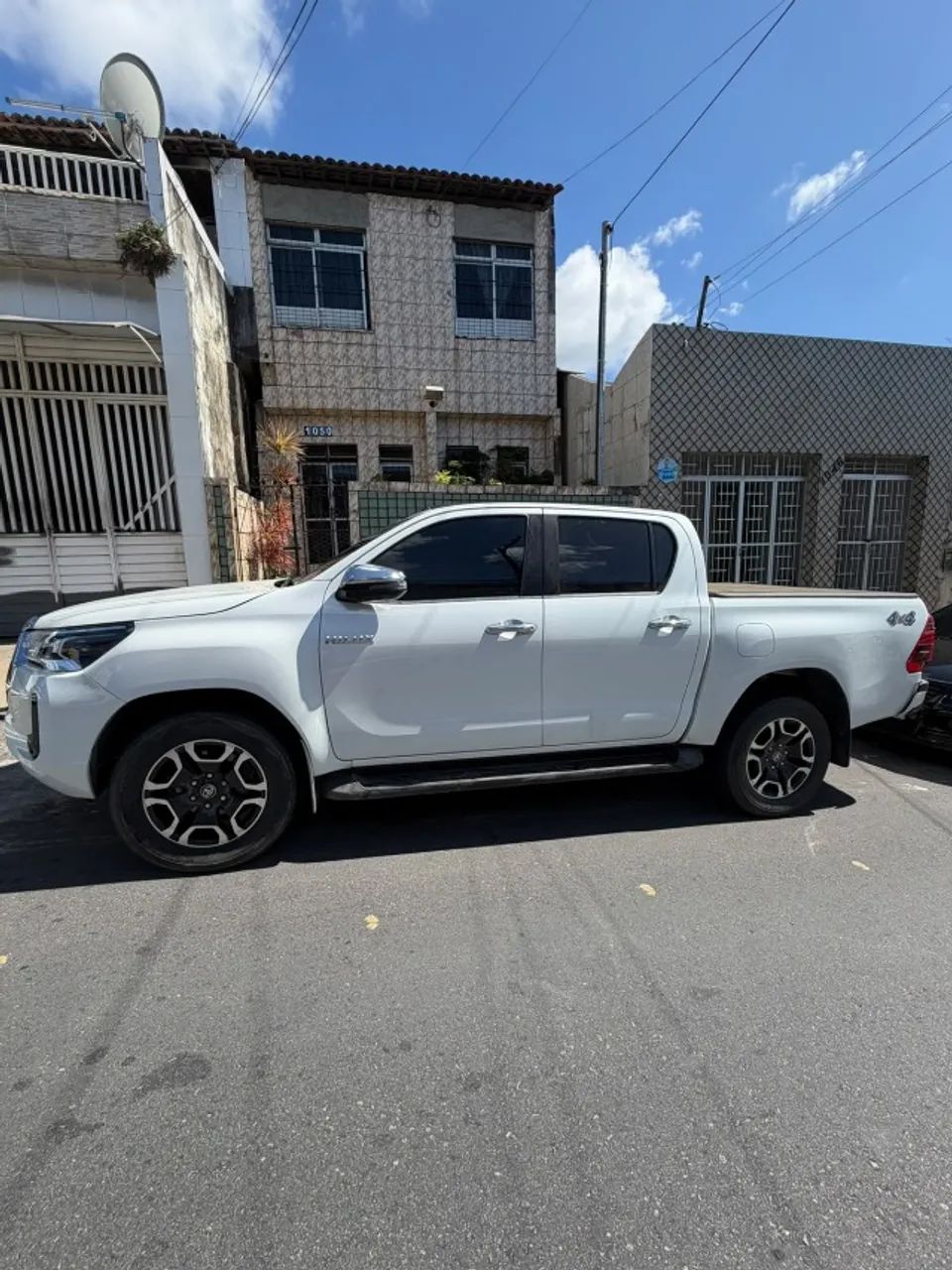 Toyota Hilux CD 4X4 2.8 DIESEL AUT. 2025